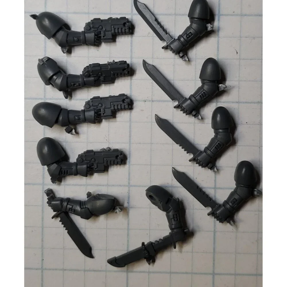 Warhammer 40k Space Marine Bits Primaris Reiver Combat Blades Bolt Pistol S10 - Picture 3 of 5
